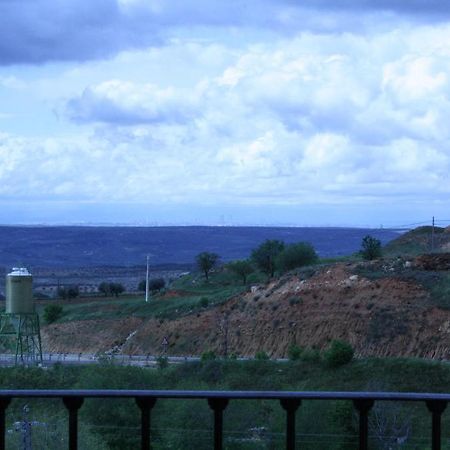 Hostal La Balquina Chinchon Ngoại thất bức ảnh