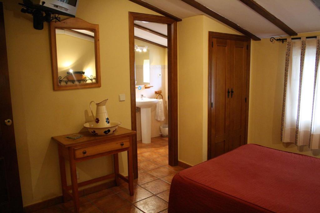 Hostal La Balquina Chinchon Ngoại thất bức ảnh