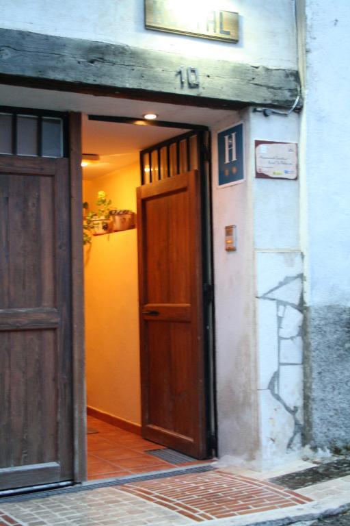 Hostal La Balquina Chinchon Ngoại thất bức ảnh